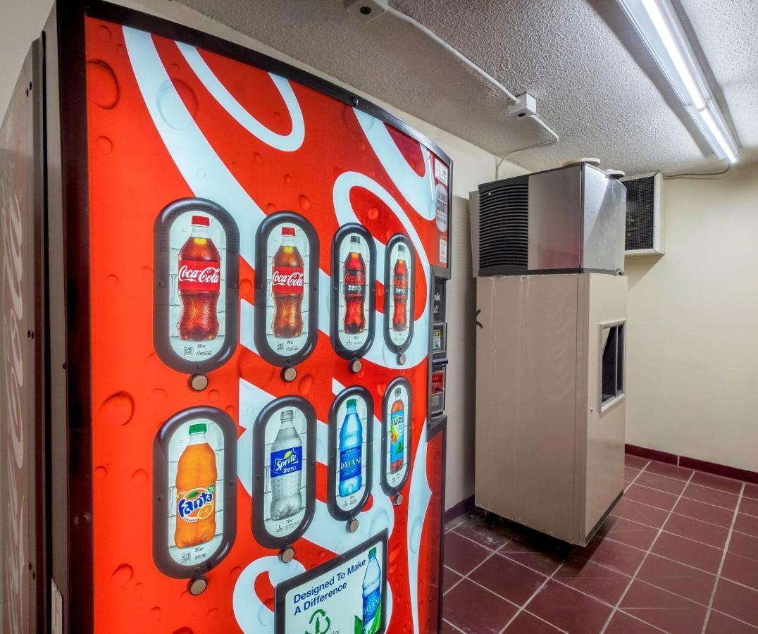 Red Roof Inn & Suites Wytheville Zewnętrze zdjęcie