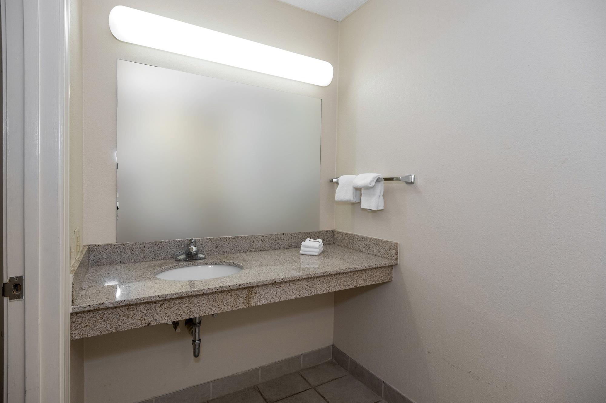 Red Roof Inn & Suites Wytheville Zewnętrze zdjęcie