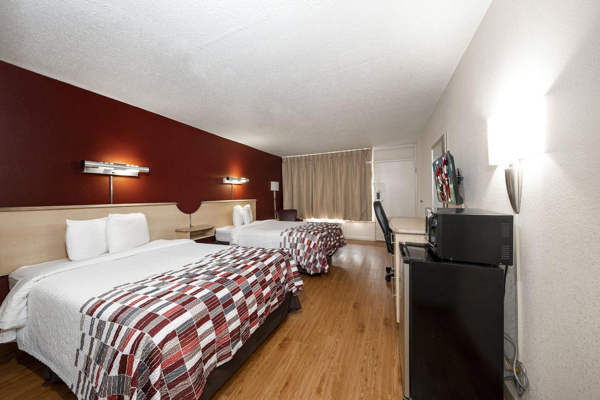 Red Roof Inn & Suites Wytheville Zewnętrze zdjęcie