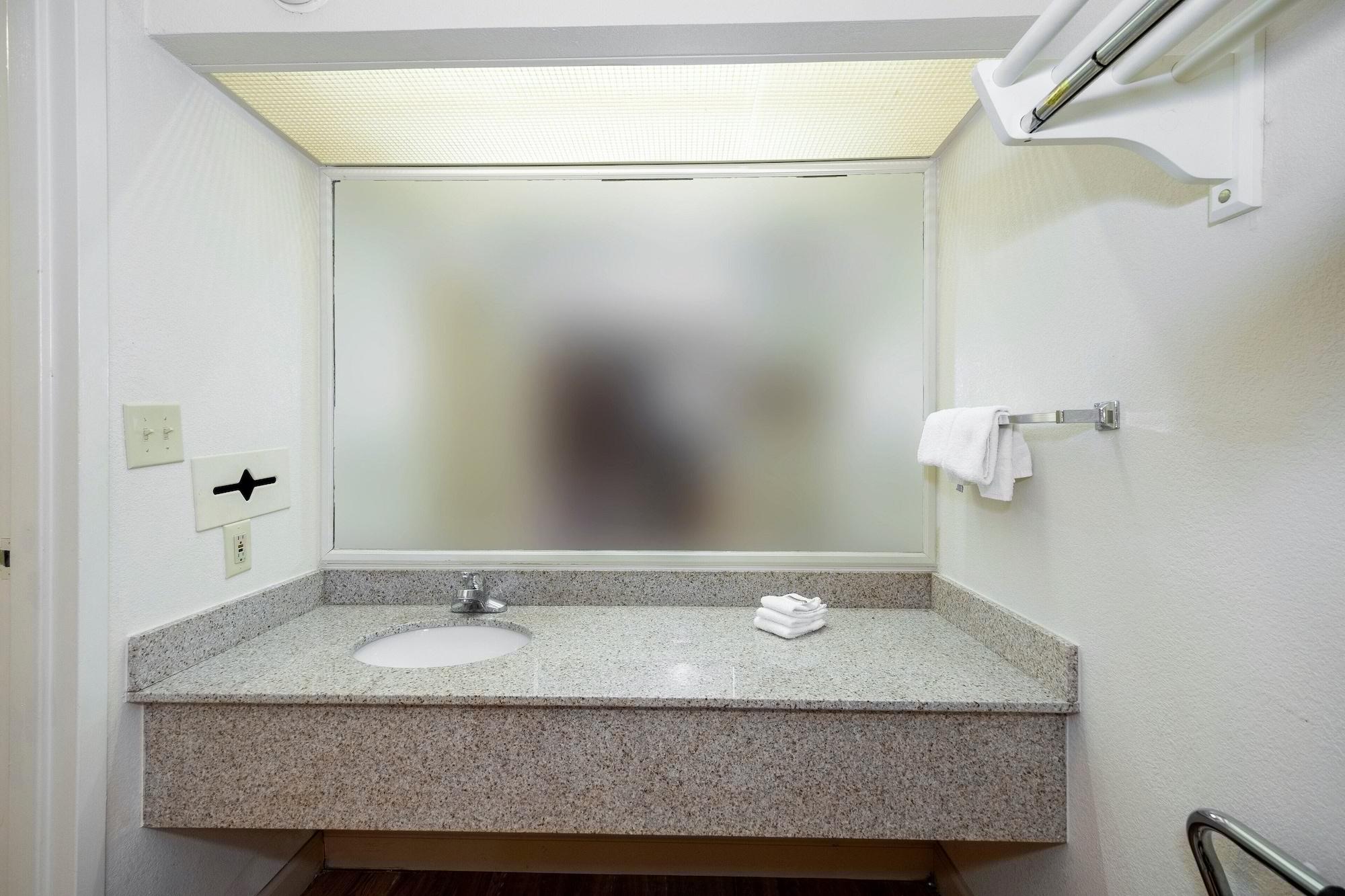 Red Roof Inn & Suites Wytheville Zewnętrze zdjęcie
