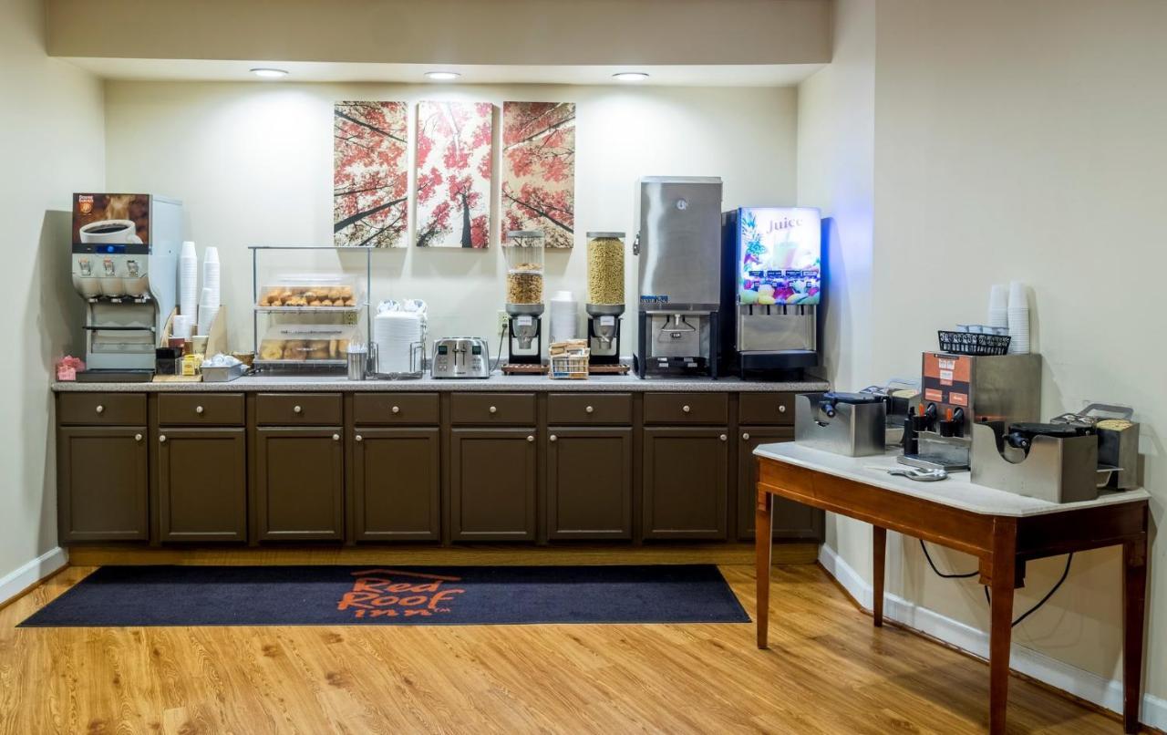 Red Roof Inn & Suites Wytheville Zewnętrze zdjęcie
